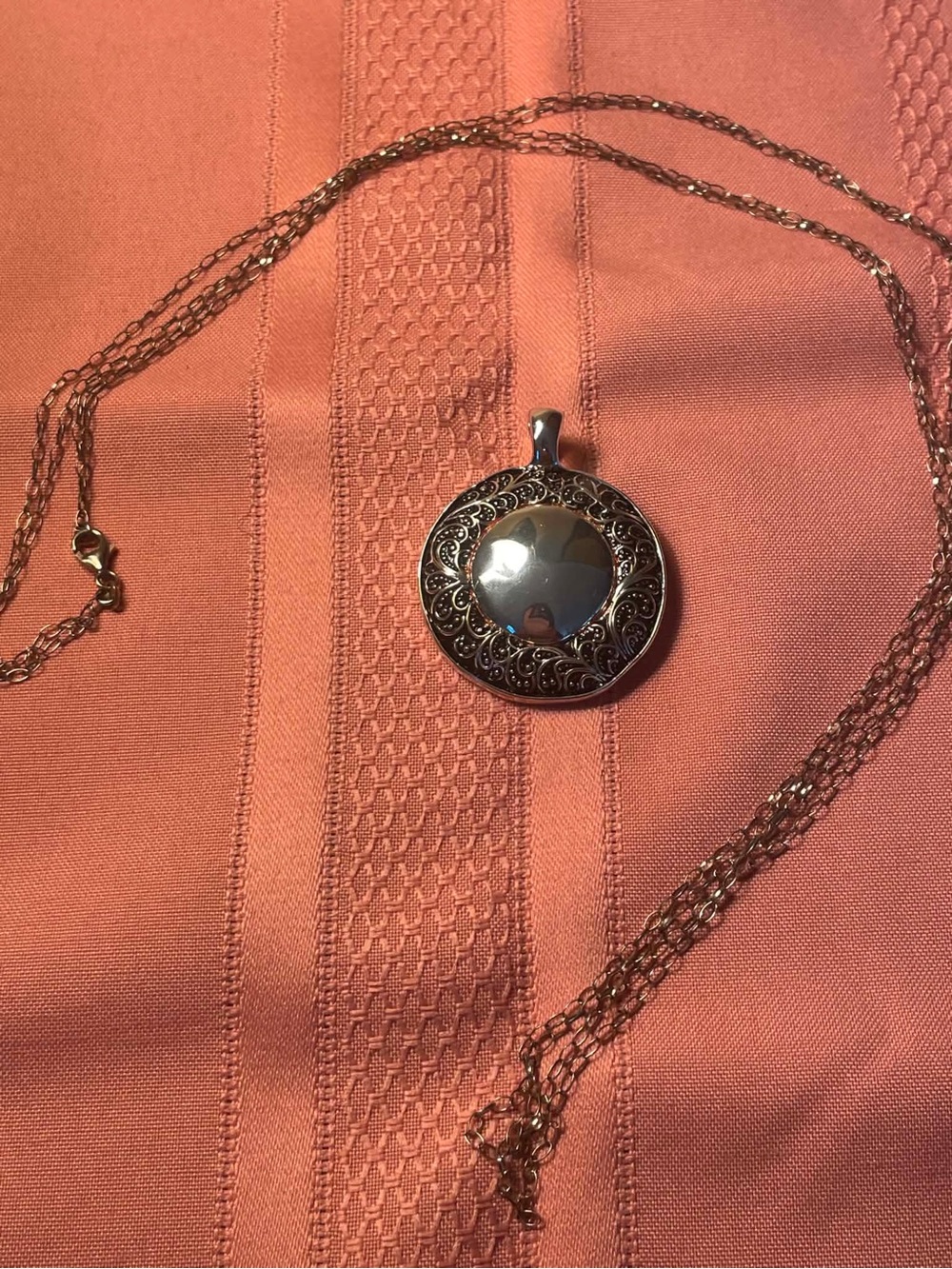 Delicate Silver Round Filigree Locket Necklace - Silver